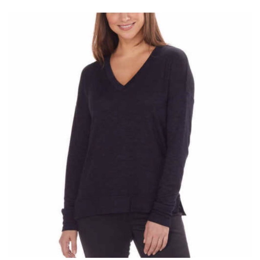 KIRKLAND LONG SLEEVE V NECK TOP SZ M